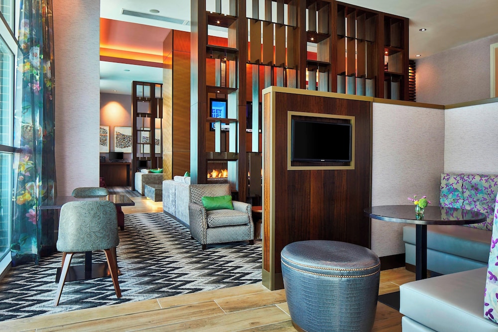 Residence Inn by Marriott Nashville Downtown/Convention Center — Restaurant & bars in Nashville, Tennessee