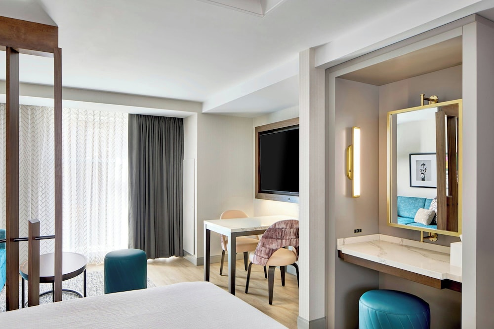 Residence Inn by Marriott Nashville Downtown/Convention Center — Hotel rooms in Nashville, Tennessee
