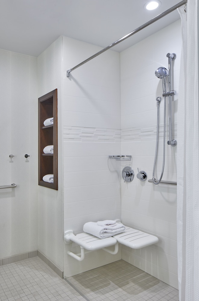 Residence Inn by Marriott Nashville Downtown/Convention Center — Hotel rooms in Nashville, Tennessee