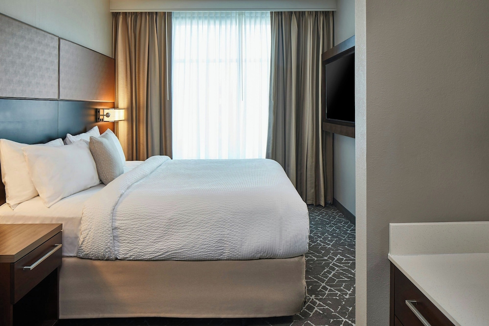 Residence Inn by Marriott Nashville Downtown/Convention Center — Hotel rooms in Nashville, Tennessee