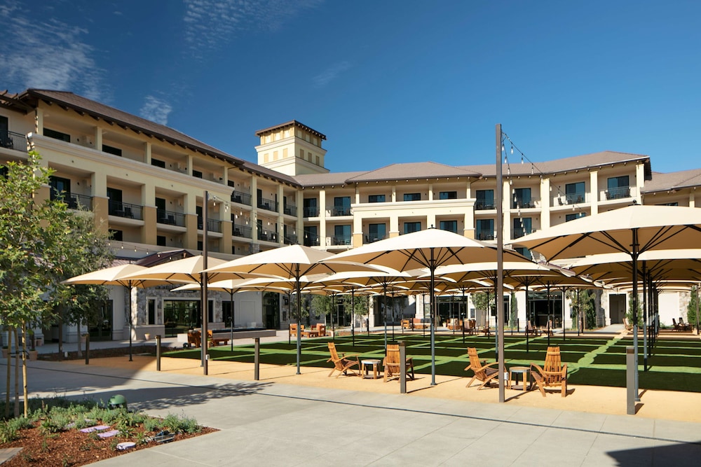 The Meritage Resort and Spa — Hotel building in Napa, California