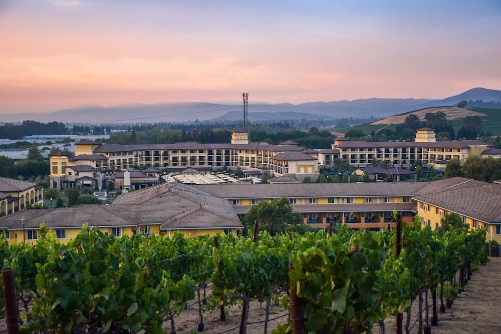 The Meritage Resort and Spa — Hotel building in Napa, California