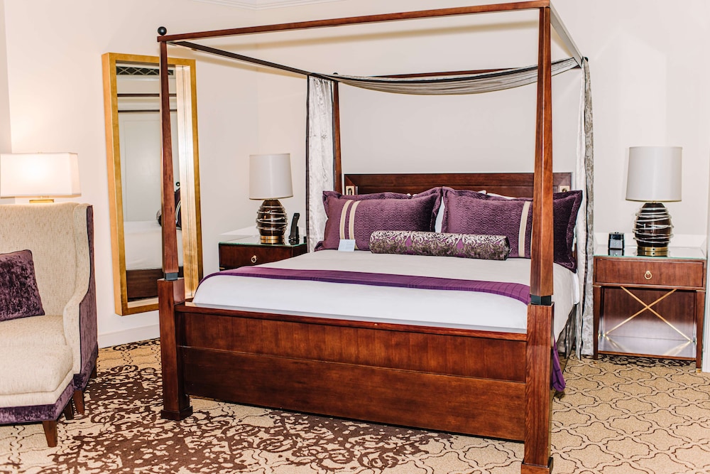 The Meritage Resort and Spa — Hotel rooms in Napa, California