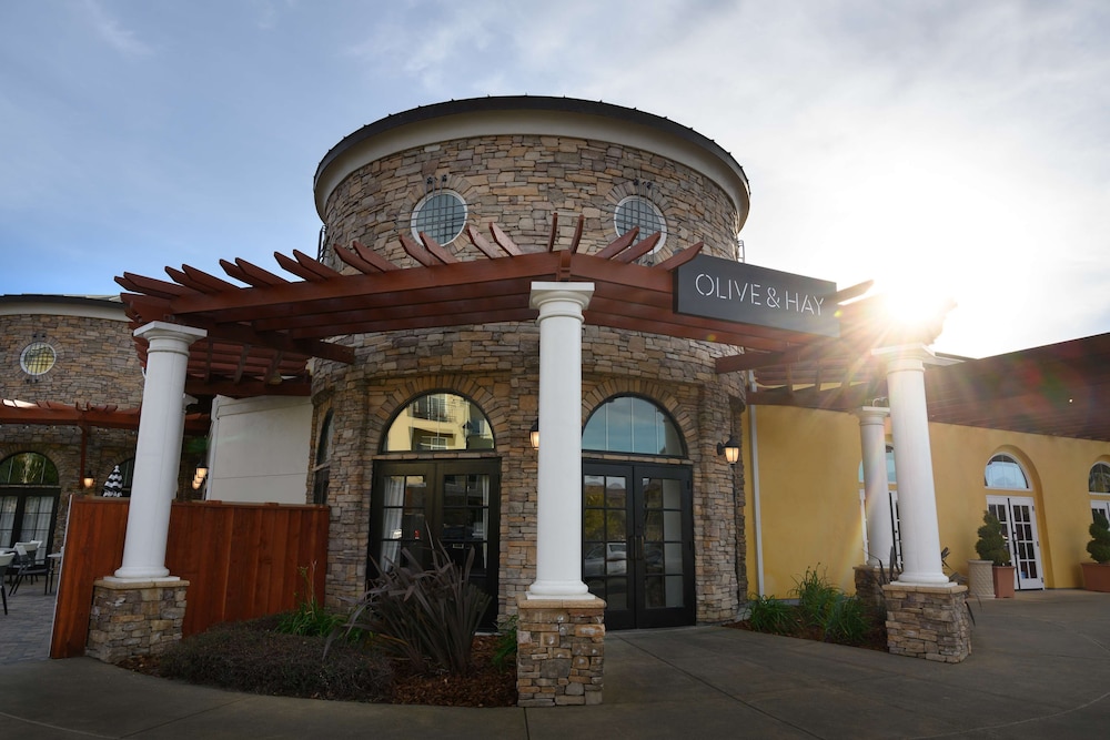 The Meritage Resort and Spa — Hotel building in Napa, California