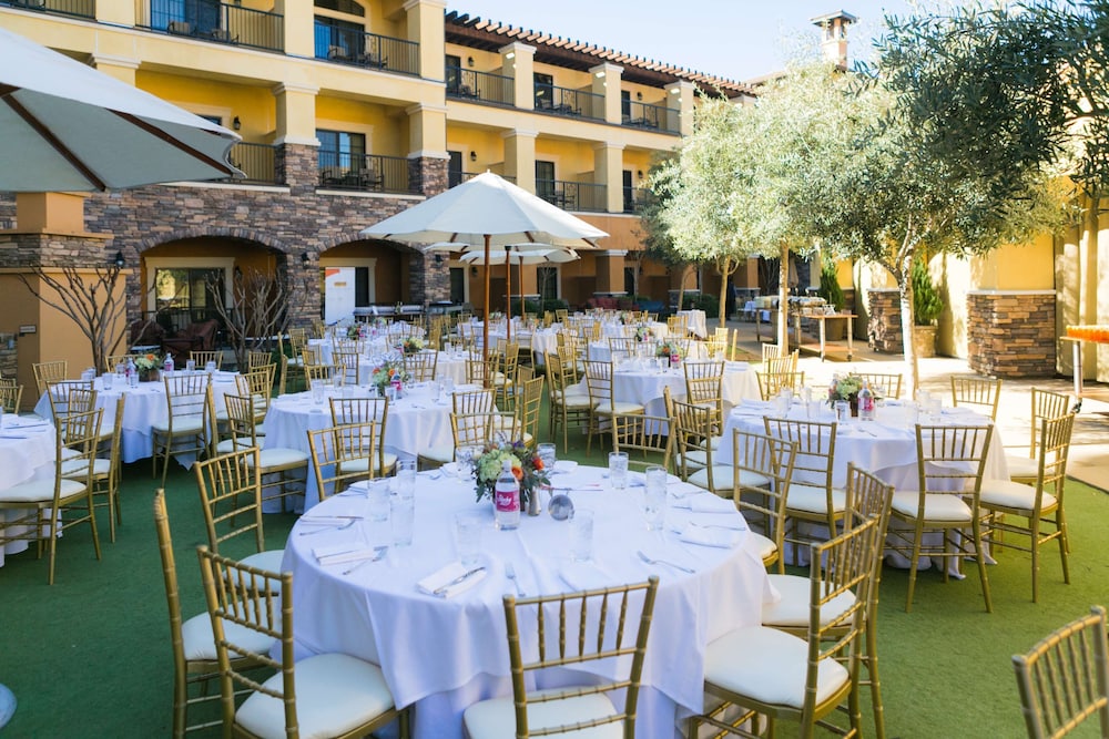 The Meritage Resort and Spa — Hotel building in Napa, California