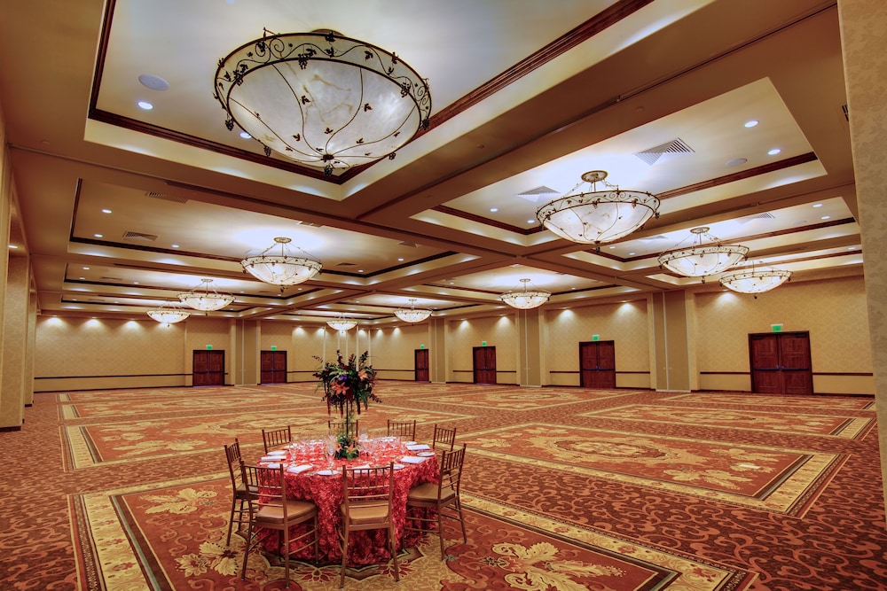 The Meritage Resort and Spa — Hotel building in Napa, California