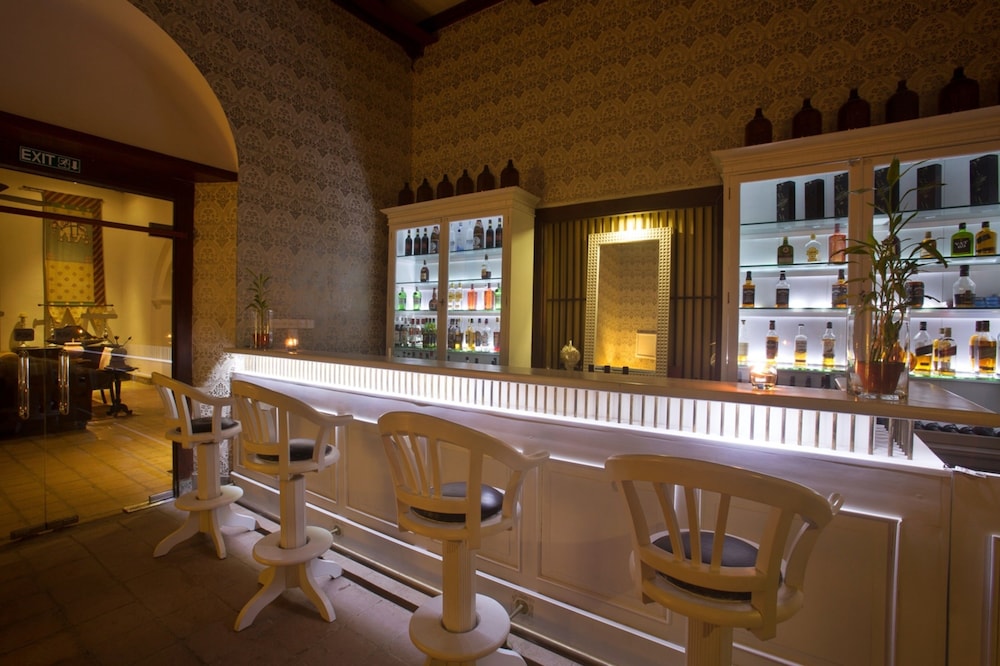 Tamarind Hill by Asia Leisure — Restaurant & bars in Galle, Southern Province