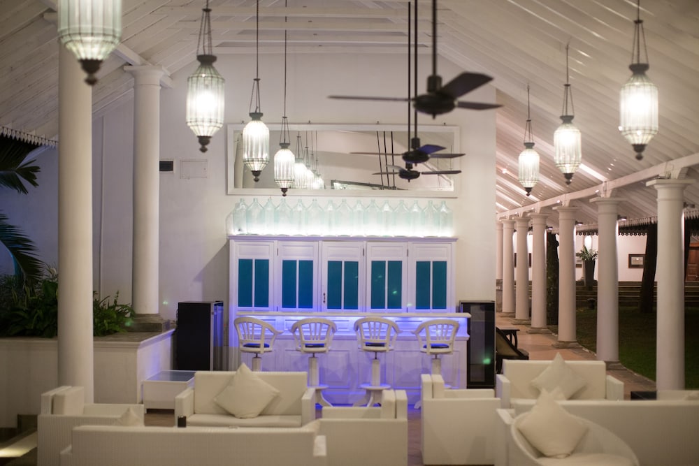 Tamarind Hill by Asia Leisure — Restaurant & bars in Galle, Southern Province