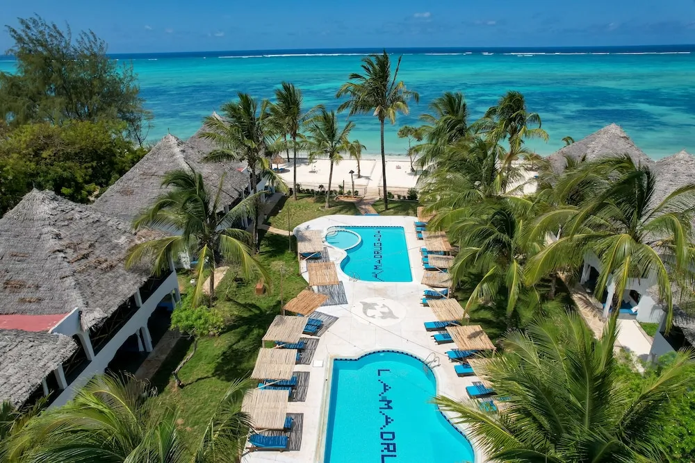 Nest Style Beach Hotel Zanzibar