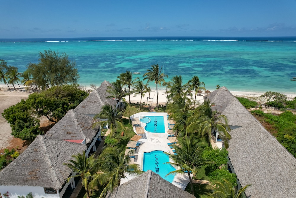 Nest Style Beach Hotel Zanzibar — Beach in Makunduchi, Zanzibar South