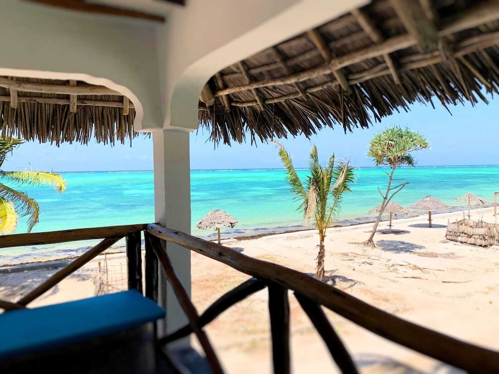 Nest Style Beach Hotel Zanzibar — Beach in Makunduchi, Zanzibar South
