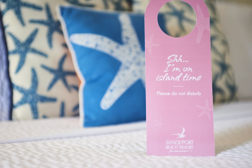 Sandyport Beach Resort — Hotel rooms in Nassau, New Providence
