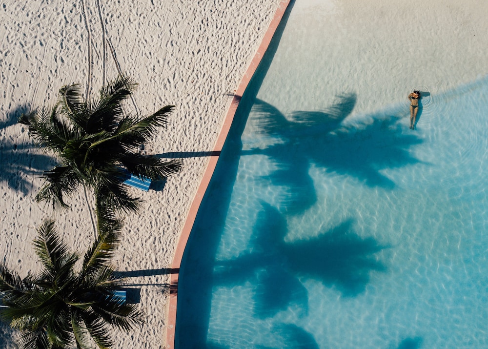 Sandyport Beach Resort — Swimming pool in Nassau, New Providence