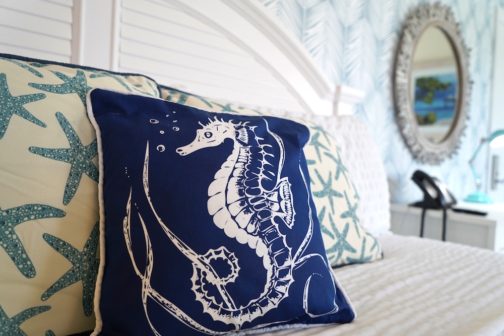 Sandyport Beach Resort — Hotel rooms in Nassau, New Providence