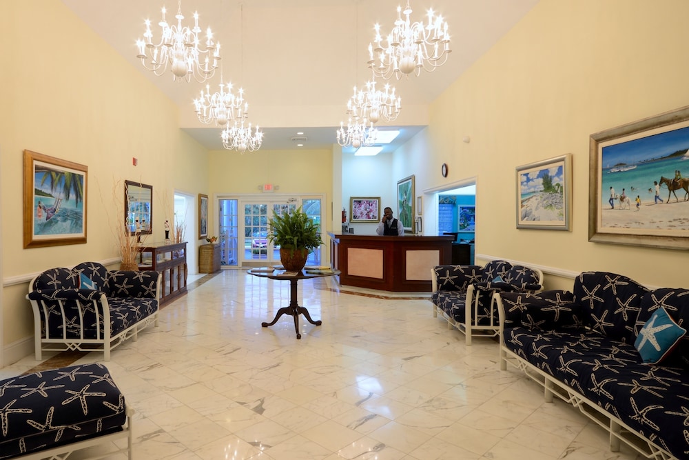 Sandyport Beach Resort — Hotel building in Nassau, New Providence