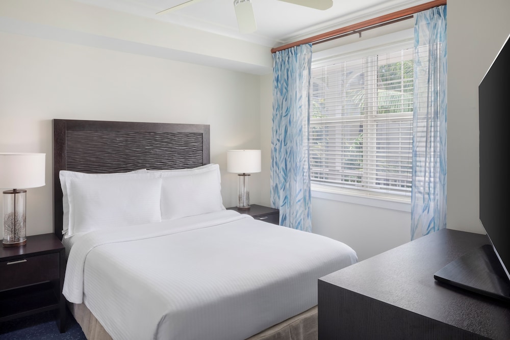 Harborside Resort & Vacation Rentals at Atlantis — Hotel rooms in Paradise Island, New Providence