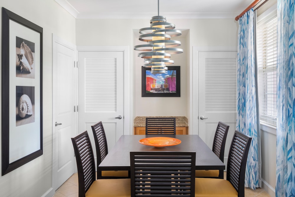 Harborside Resort & Vacation Rentals at Atlantis — Hotel rooms in Paradise Island, New Providence