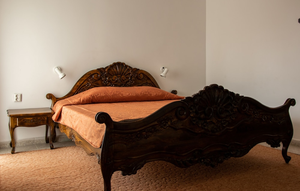 Park Hotel Bellevue — Hotel rooms in Golden Sands, Varna Region