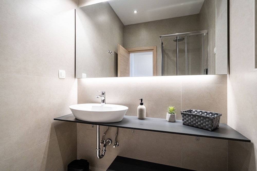 Bacan Serviced Apartments — Hotel rooms in Konavle, Dubrovnik-Neretva