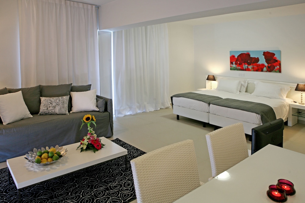 Alva Hotel Apartments — Hotel rooms in Protaras, Famagusta Region