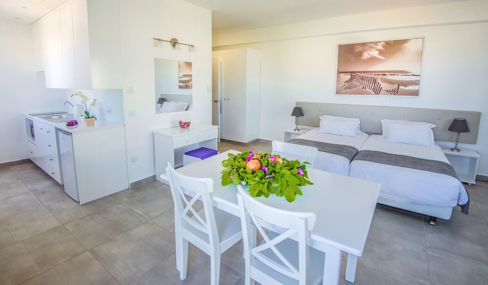 Alva Hotel Apartments — Hotel rooms in Protaras, Famagusta Region