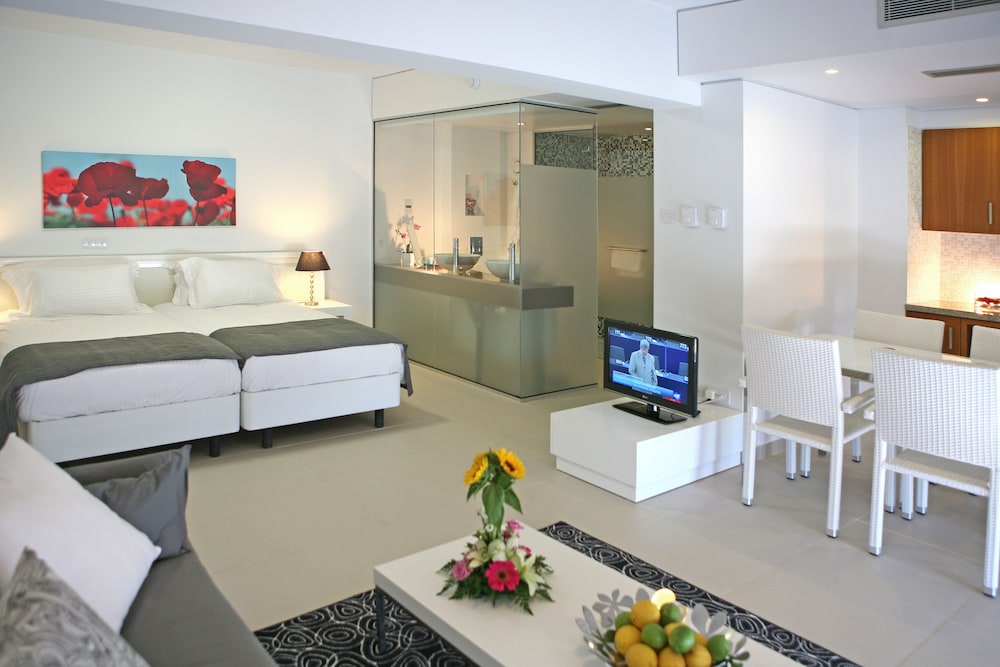 Alva Hotel Apartments — Hotel rooms in Protaras, Famagusta Region