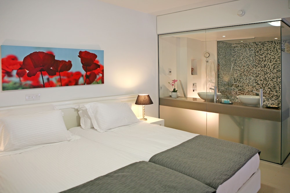 Alva Hotel Apartments — Hotel rooms in Protaras, Famagusta Region