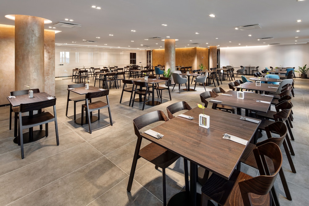 Mamaison Residence Downtown Prague — Restaurant & bars in Prague, Prague