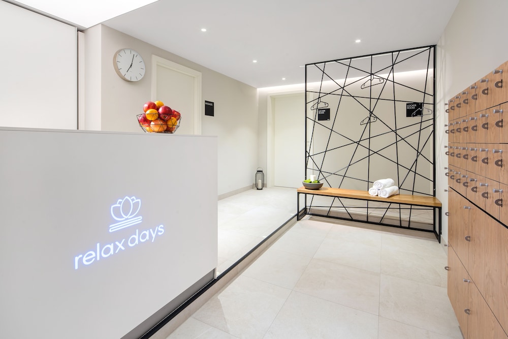 Mamaison Residence Downtown Prague — Spa in Prague, Prague