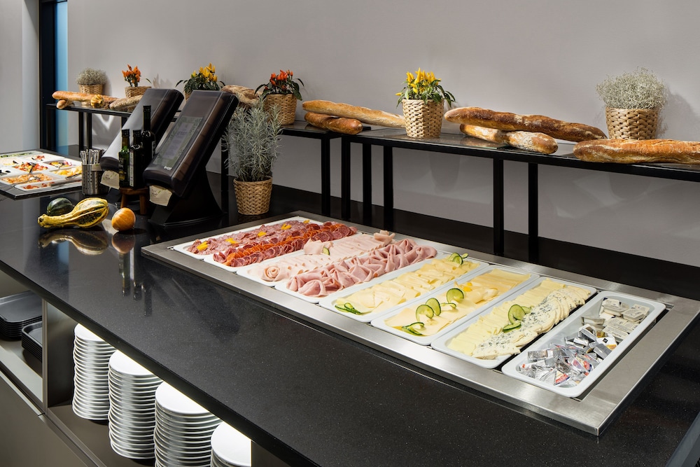 Mamaison Residence Downtown Prague — Restaurant & bars in Prague, Prague