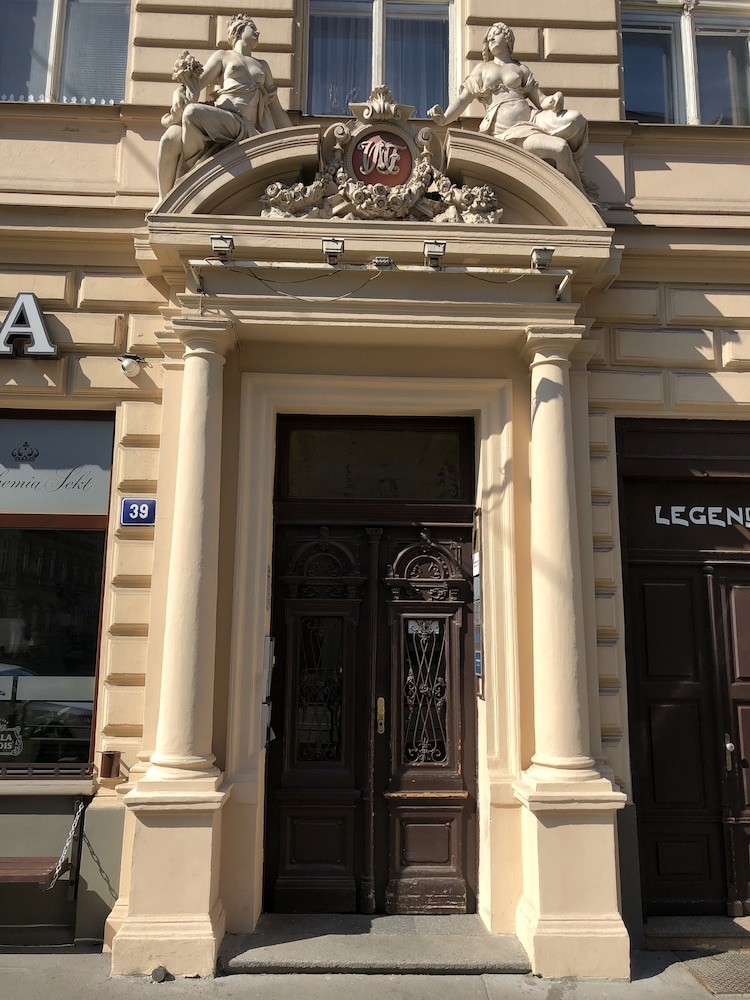 Pension Brezina Prague — Prague, Prague