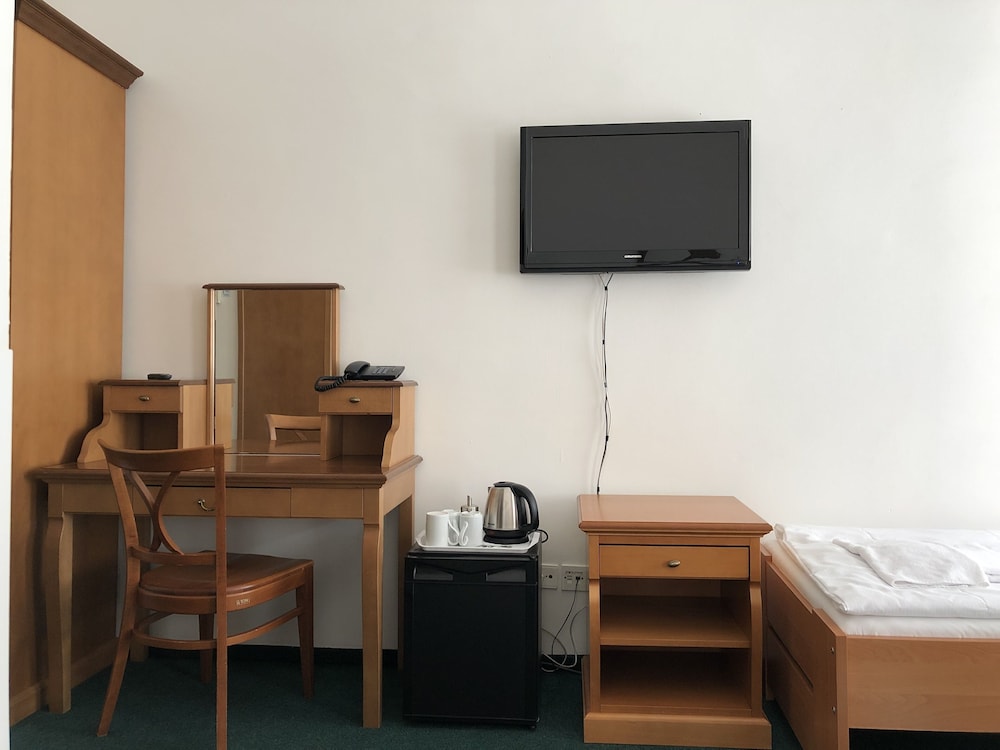 Pension Brezina Prague — Prague, Prague