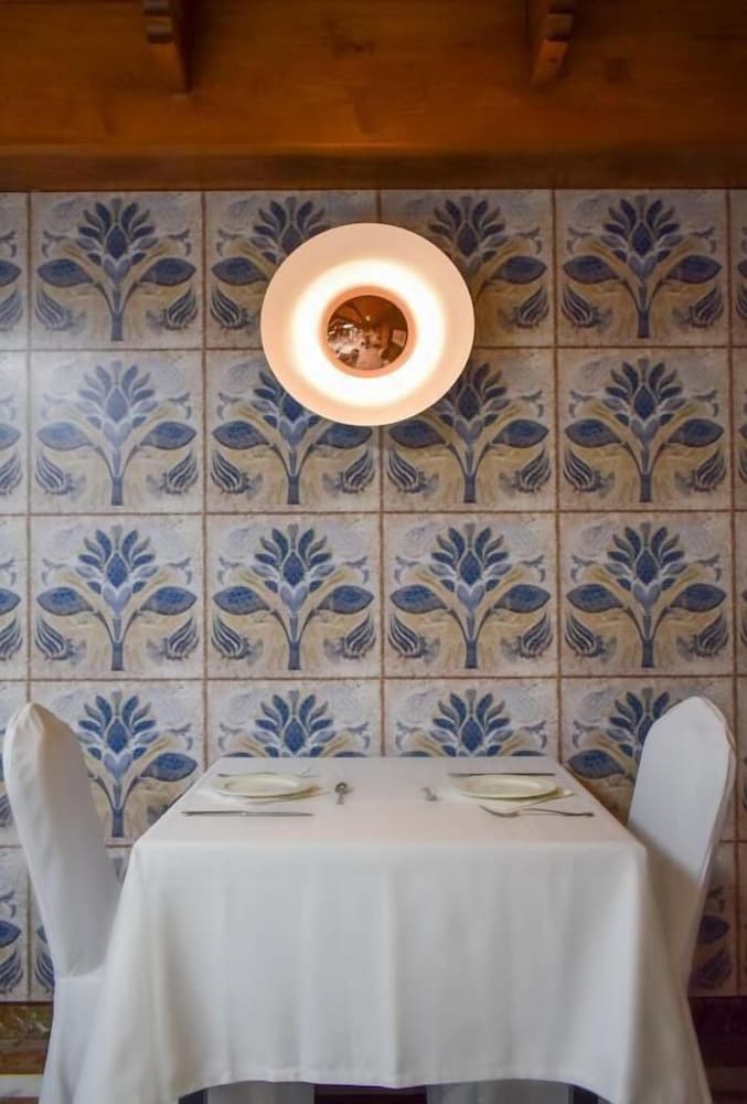 Hotel Nuevo Torreluz — Restaurant & bars in Almeria, Andalusia
