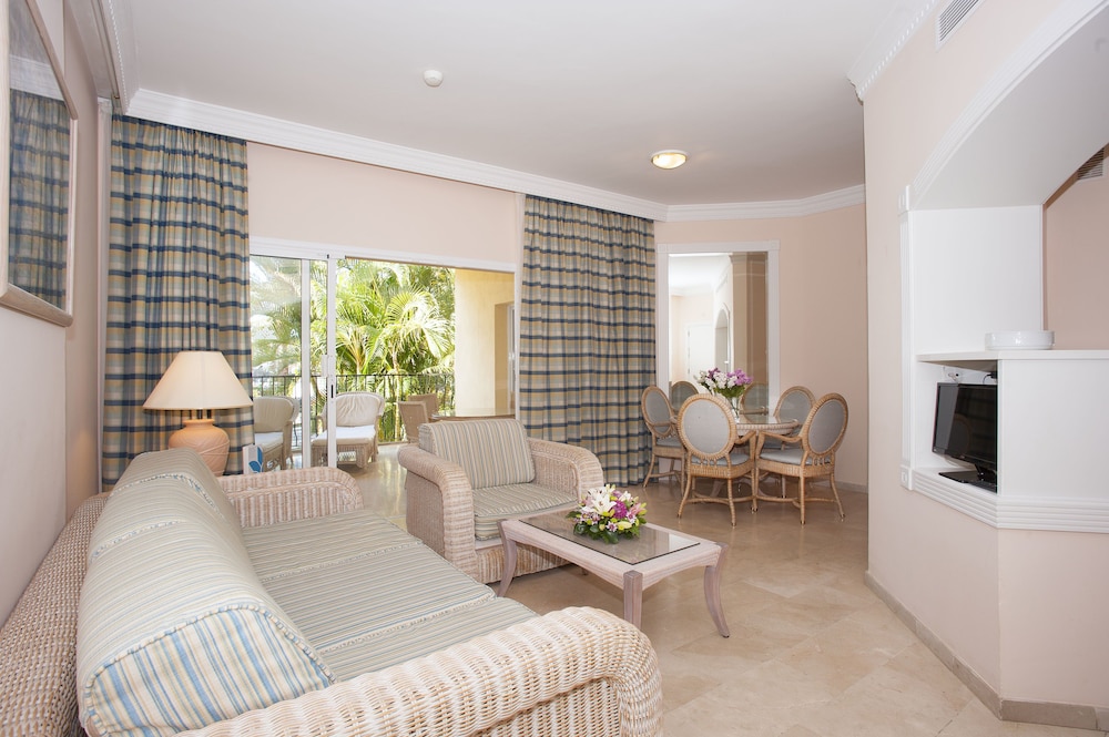 Palm Oasis Maspalomas — Rooms in Maspalomas, Canary Islands