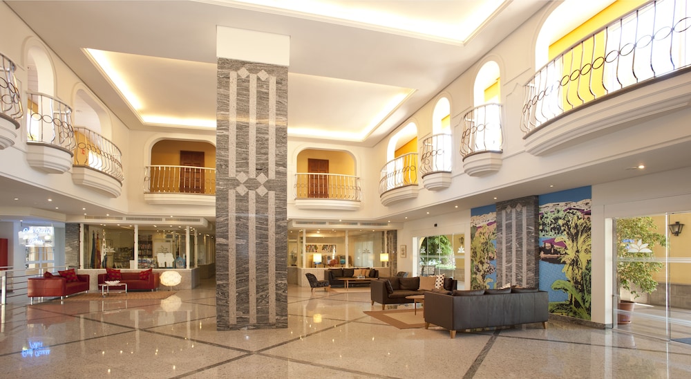 Palm Oasis Maspalomas — Shared spaces in Maspalomas, Canary Islands