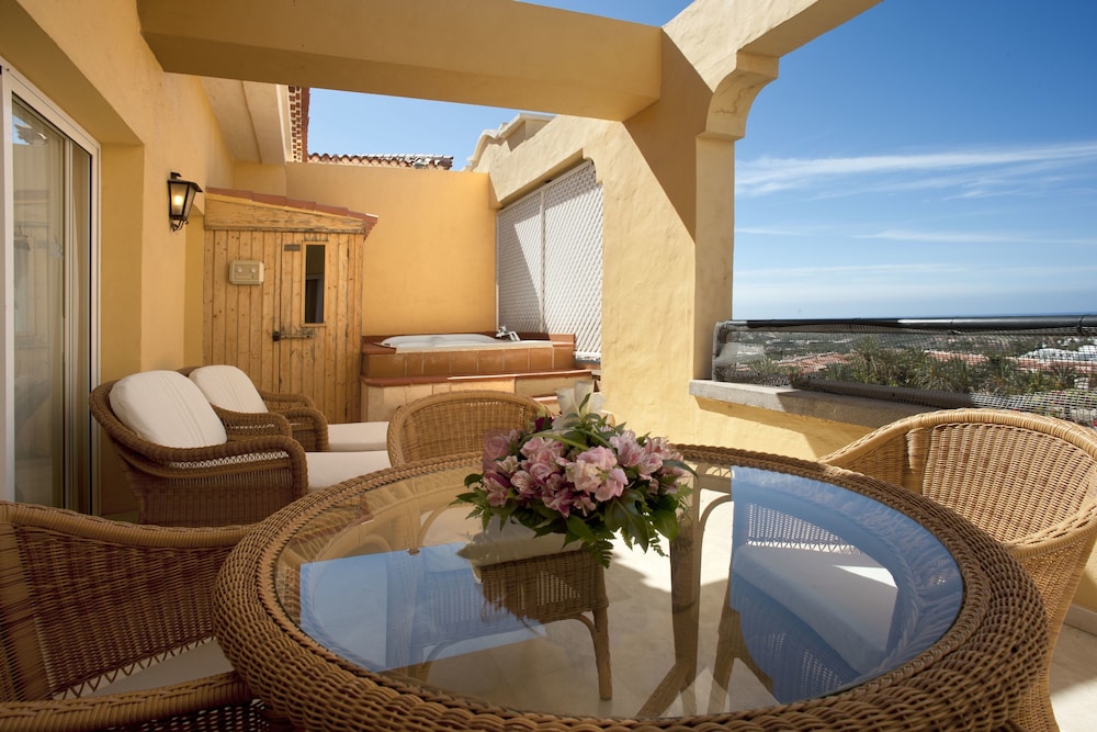 Palm Oasis Maspalomas — Facilities in Maspalomas, Canary Islands