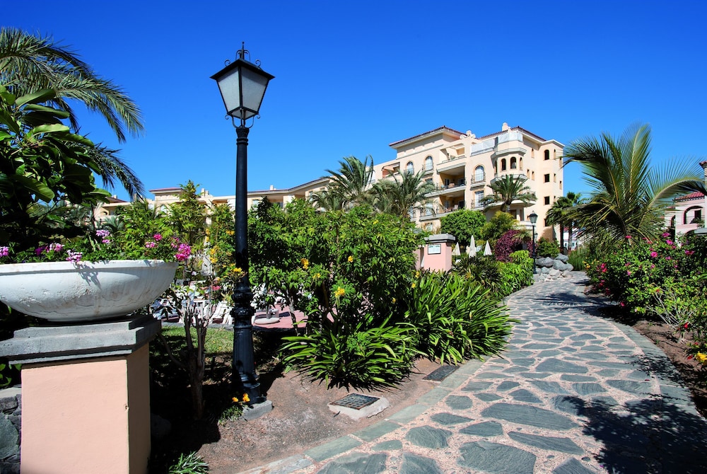 Palm Oasis Maspalomas — Outdoor in Maspalomas, Canary Islands