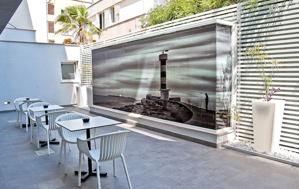 BQ Amfora Beach Hotel - Adults Only — Restaurant & bars in Playa de Palma, Balearic Islands