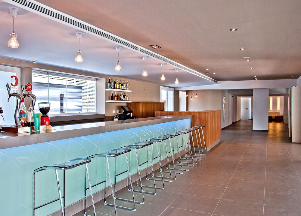 BQ Amfora Beach Hotel - Adults Only — Restaurant & bars in Playa de Palma, Balearic Islands