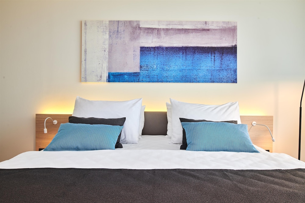 Hotel Park Plava Laguna — Hotel rooms in Poreč, Istria