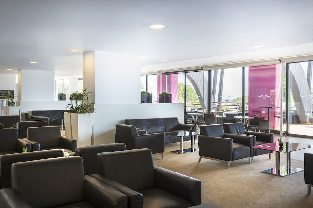 Maistra Select All Suite Island Hotel Istra — Restaurant & bars in Rovinj, Istria