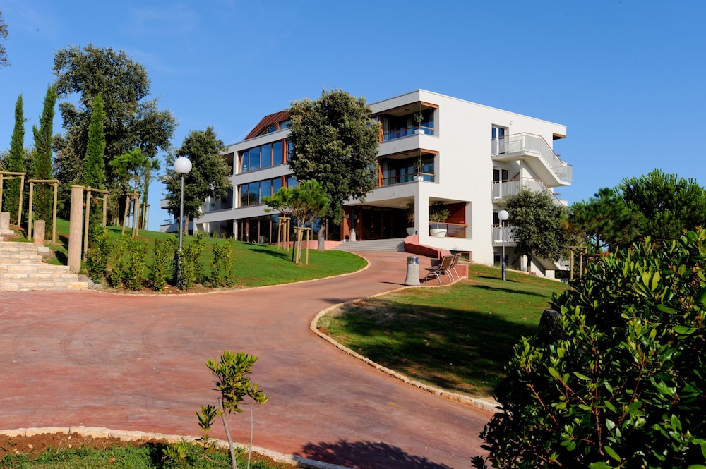 Maistra Select All Suite Island Hotel Istra — Hotel building in Rovinj, Istria