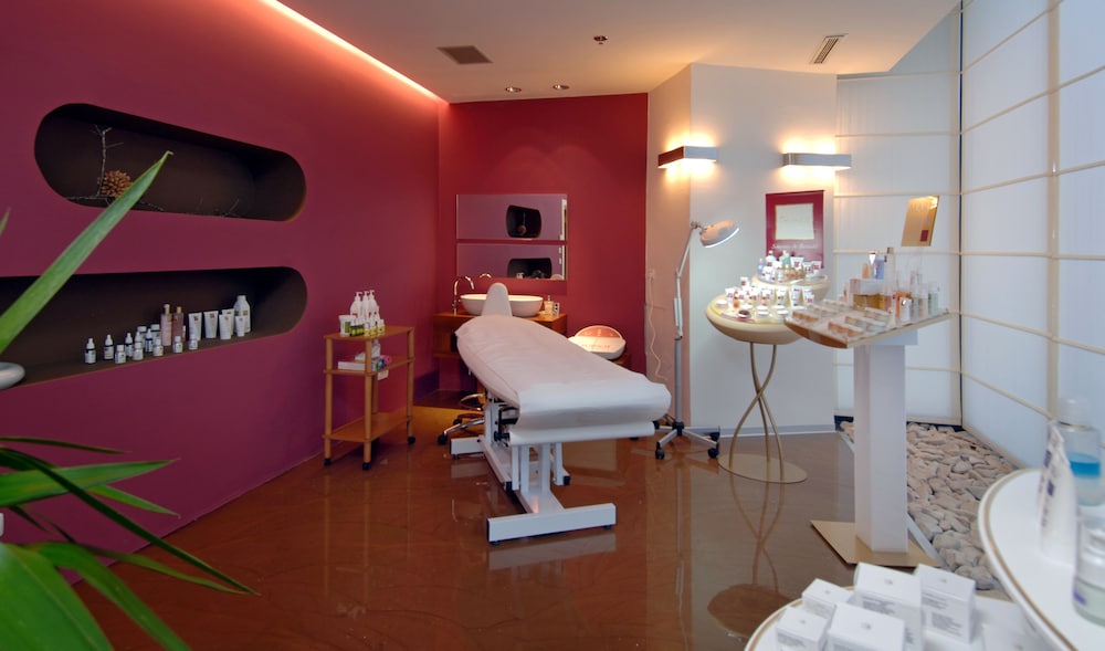 Maistra Select All Suite Island Hotel Istra — Spa in Rovinj, Istria
