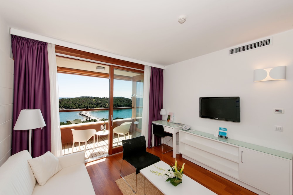 Maistra Select All Suite Island Hotel Istra — Hotel rooms in Rovinj, Istria