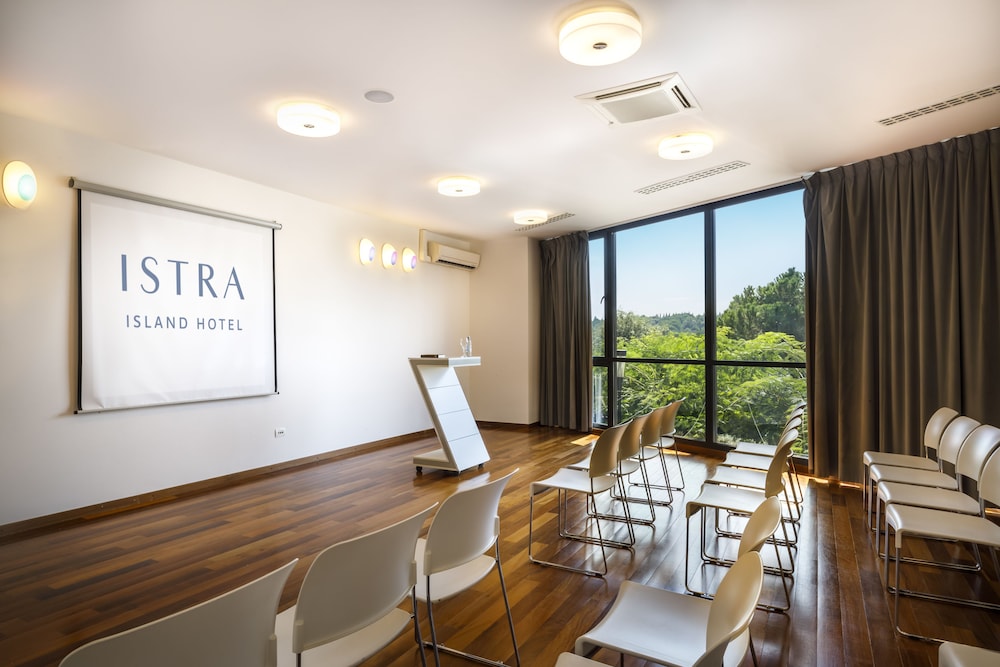 Maistra Select All Suite Island Hotel Istra — Hotel rooms in Rovinj, Istria