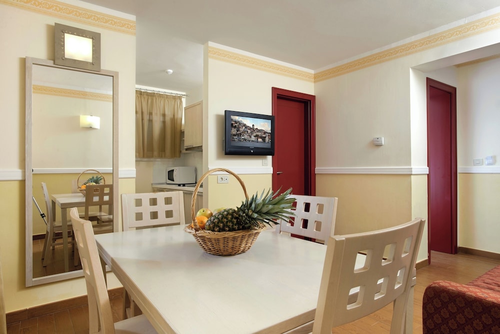 Amadria Park Apartments Šibenik — Hotel rooms in Šibenik, Šibenik-Knin