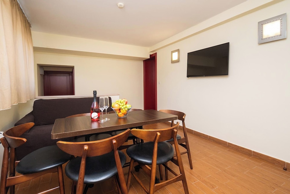 Amadria Park Apartments Šibenik — Hotel rooms in Šibenik, Šibenik-Knin