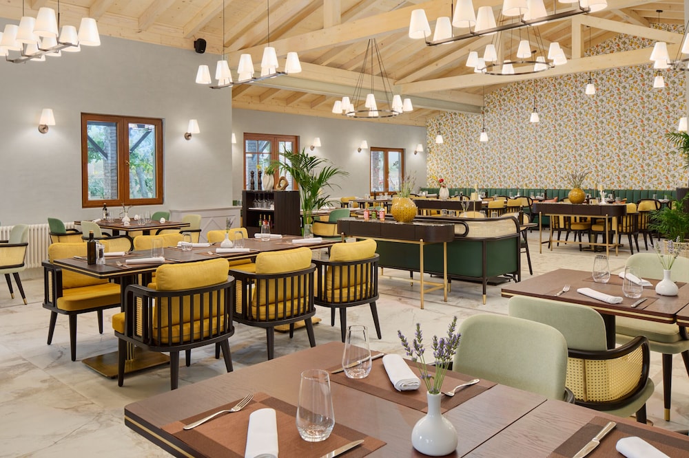 Amadria Park Apartments Šibenik — Restaurant & bars in Šibenik, Šibenik-Knin