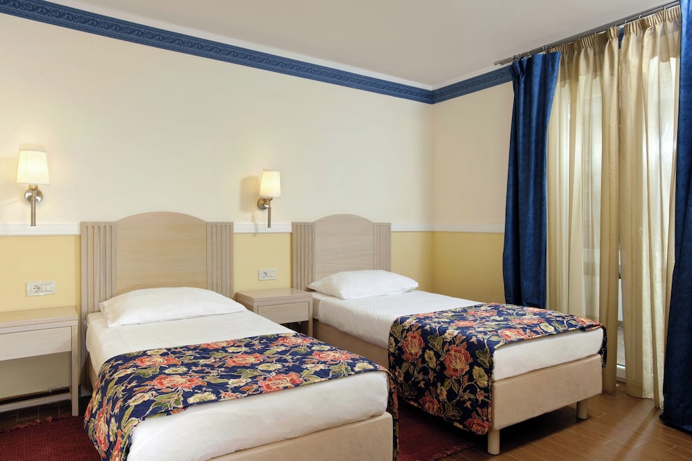 Amadria Park Apartments Šibenik — Hotel rooms in Šibenik, Šibenik-Knin