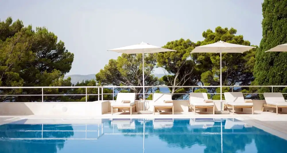 Maestral Adults Exclusive Hotel — Swimming pool in Brela, Split-Dalmatia